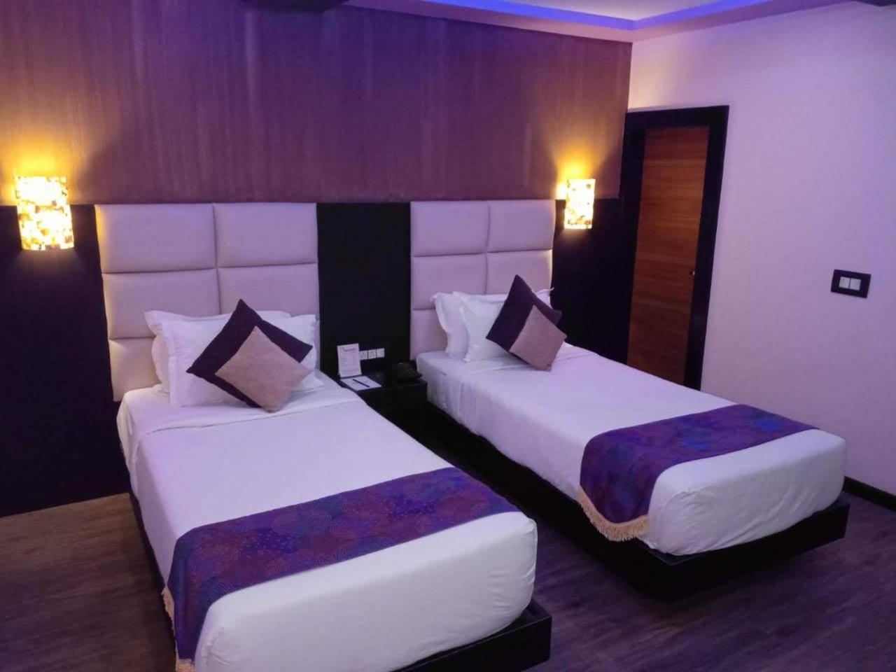 Dolphin Chocolate Inn Chandannagar Εξωτερικό φωτογραφία