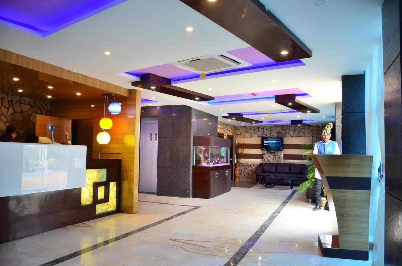 Dolphin Chocolate Inn Chandannagar Εξωτερικό φωτογραφία