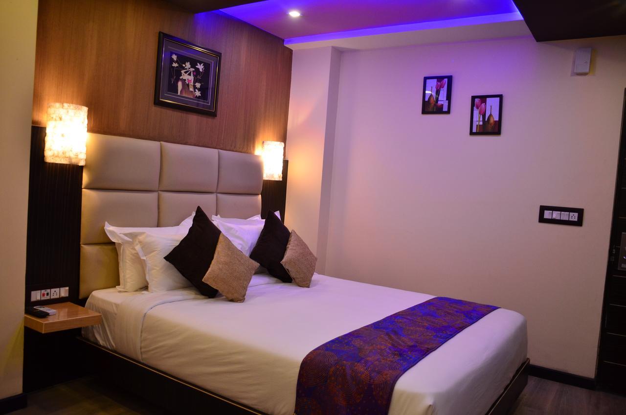 Dolphin Chocolate Inn Chandannagar Εξωτερικό φωτογραφία